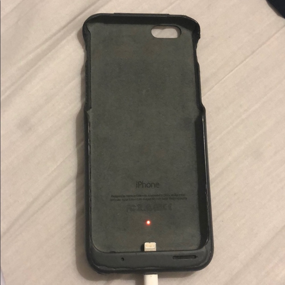 Iphone 6 charging case